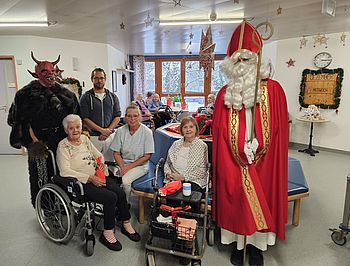 Krampus,Nikolaus, Bewohnerinnen und Mitarbeiter vom PBZ Orth